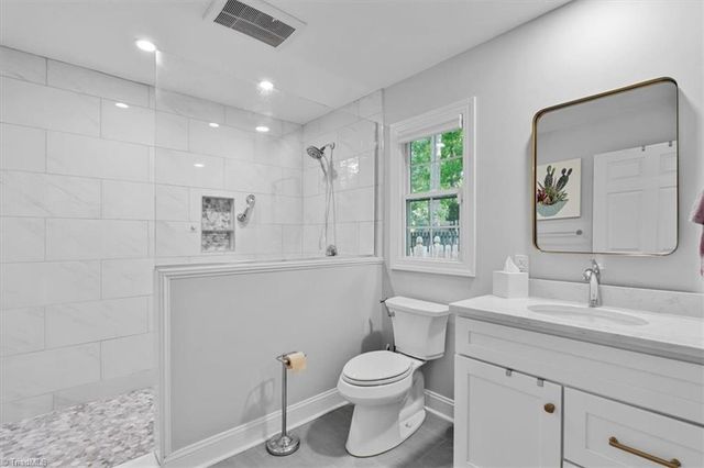 312 Willoughby Boulevard, Greensboro, NC 27408
