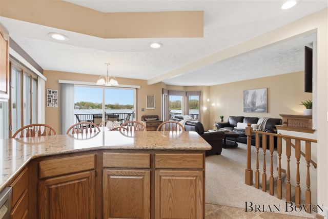 7550 Hessler Drive, Rockford, MI 49341