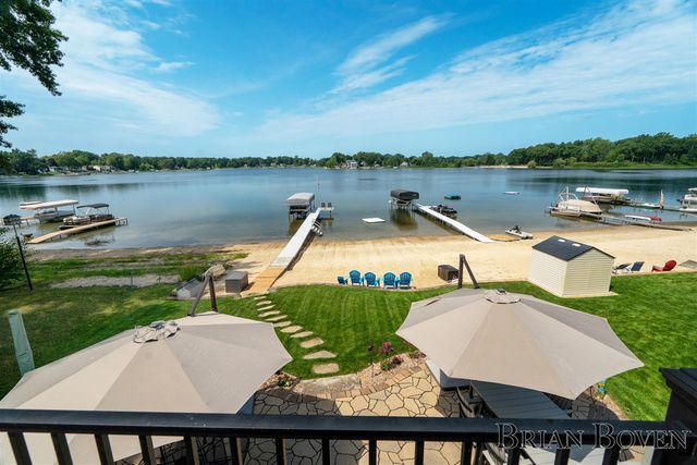 7550 Hessler Drive, Rockford, MI 49341