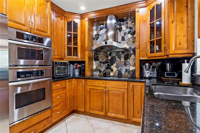 6250 SW 20 Terrace, Miami, FL 33155
