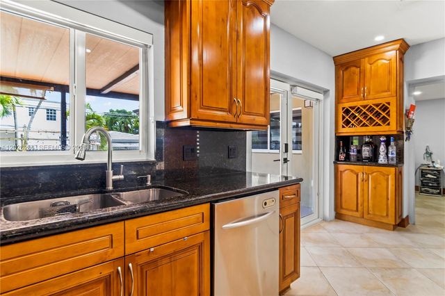 6250 SW 20 Terrace, Miami, FL 33155
