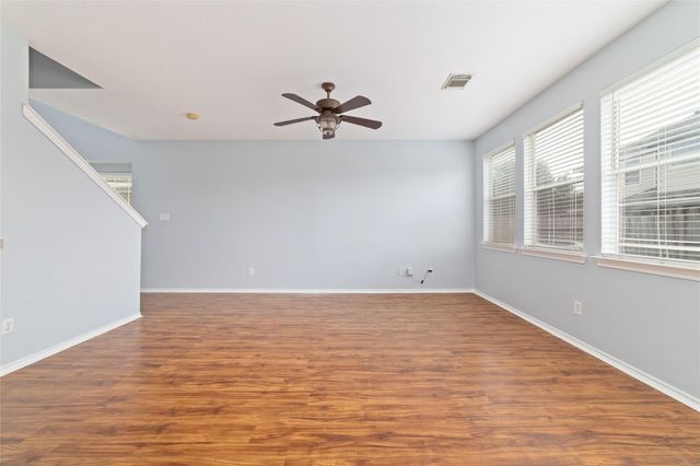 8734 Rainglen Lane, Houston, TX 77044