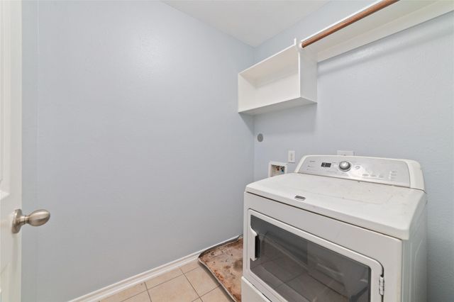 8734 Rainglen Lane, Houston, TX 77044