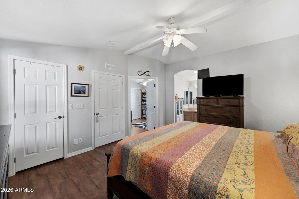 Image 11 of property listing at 8840 E SUNLAND Avenue 52, Mesa, AZ 85208