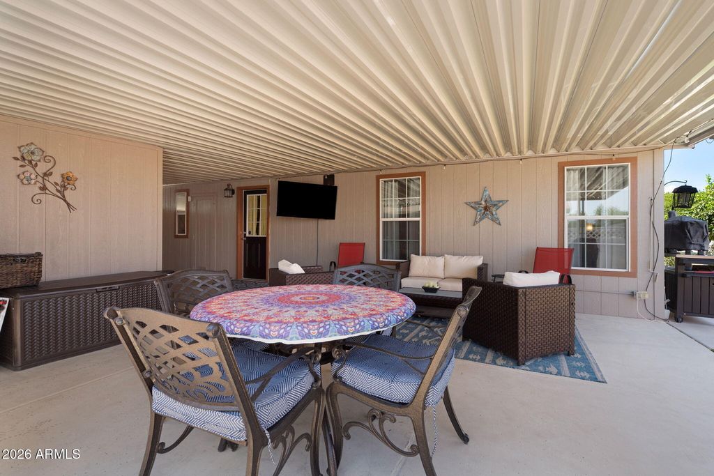 Image 16 of property listing at 8840 E SUNLAND Avenue 52, Mesa, AZ 85208