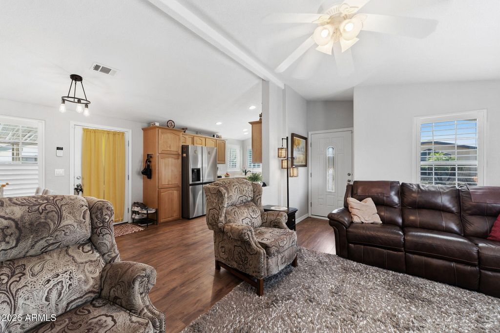 Image 3 of property listing at 8840 E SUNLAND Avenue 52, Mesa, AZ 85208