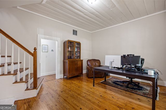 4640 Hadaway Road NW, Kennesaw, GA 30152