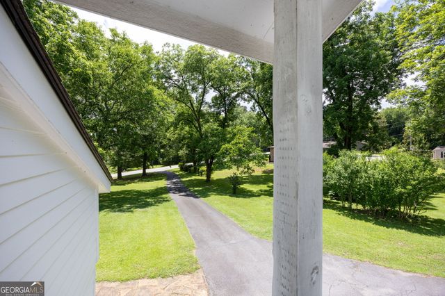 4640 Hadaway Road NW, Kennesaw, GA 30152