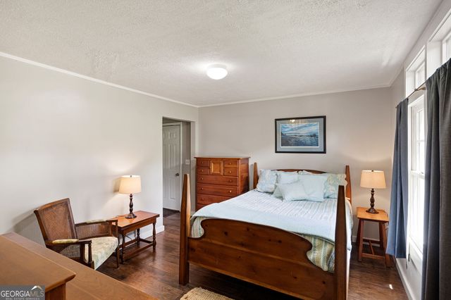 4640 Hadaway Road NW, Kennesaw, GA 30152
