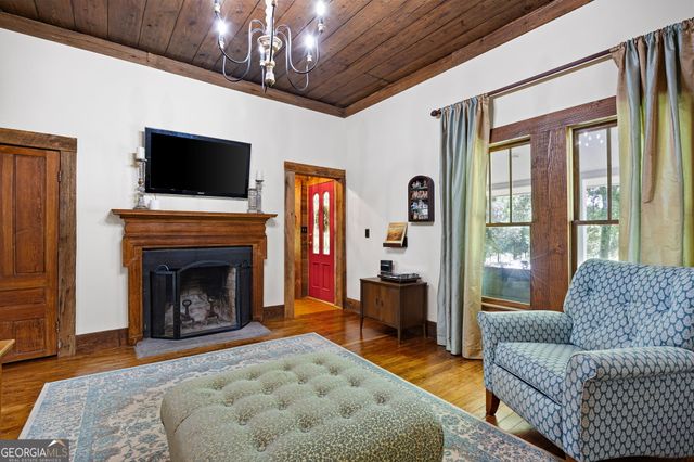 4640 Hadaway Road NW, Kennesaw, GA 30152