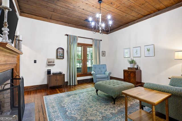 4640 Hadaway Road NW, Kennesaw, GA 30152