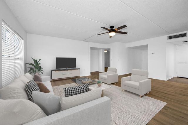 320 N BAYSHORE BOULEVARD 107, Clearwater, FL 33759