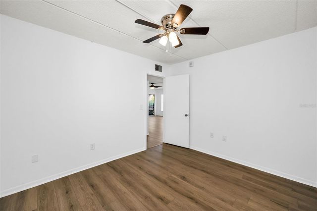 320 N BAYSHORE BOULEVARD 107, Clearwater, FL 33759