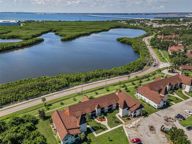 320 N BAYSHORE BOULEVARD 107, Clearwater, FL 33759