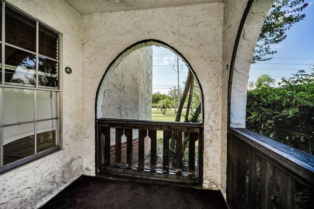 320 N BAYSHORE BOULEVARD 107, Clearwater, FL 33759