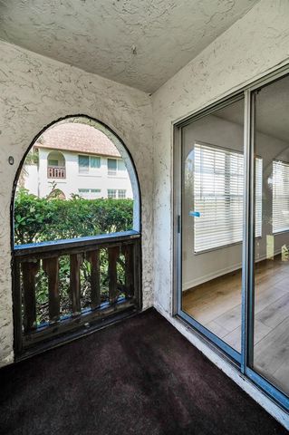 320 N BAYSHORE BOULEVARD 107, Clearwater, FL 33759