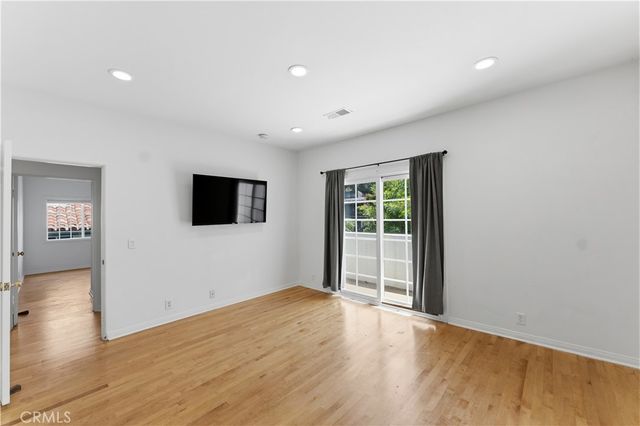 23665 Summit, Calabasas, CA 91302