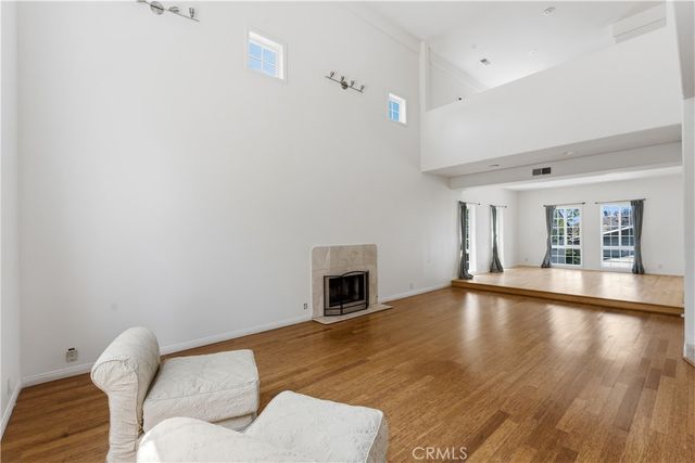 23665 Summit, Calabasas, CA 91302