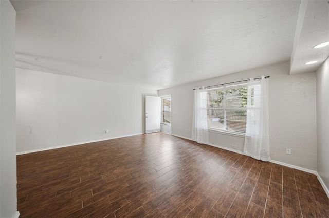 6708 N Meridian Avenue A, Oklahoma City, OK 73116