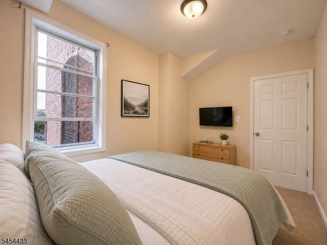 272 N 7Th St, Newark City, NJ 07107