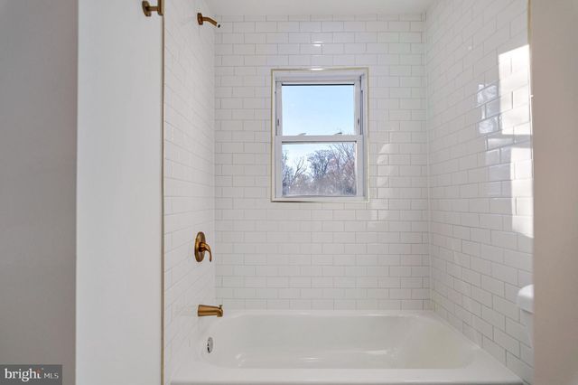 4816 EDWARDS ST, Alexandria, VA 22312