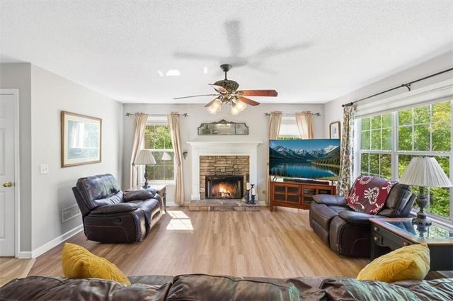 717 Ridgewood Way, Canton, GA 30114