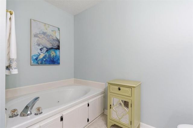 717 Ridgewood Way, Canton, GA 30114