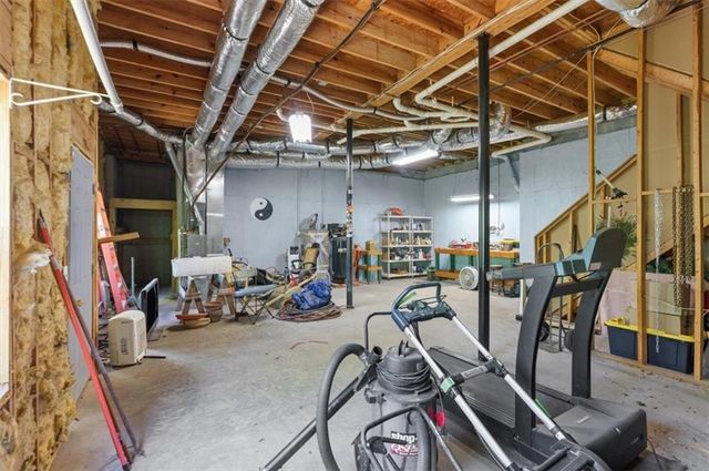 717 Ridgewood Way, Canton, GA 30114