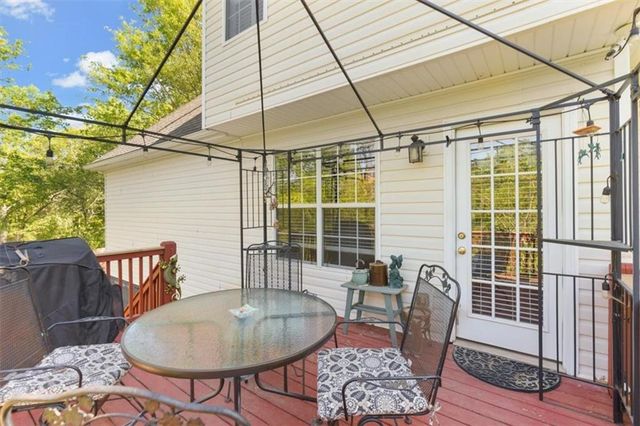717 Ridgewood Way, Canton, GA 30114