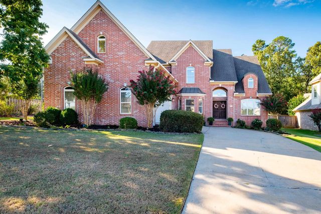 621 Epernay Place, Little Rock, AR 72223