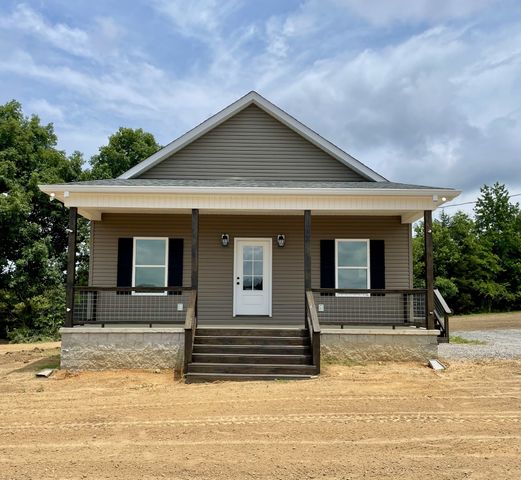 54 Union Hill Rd, Loretto, TN 38469