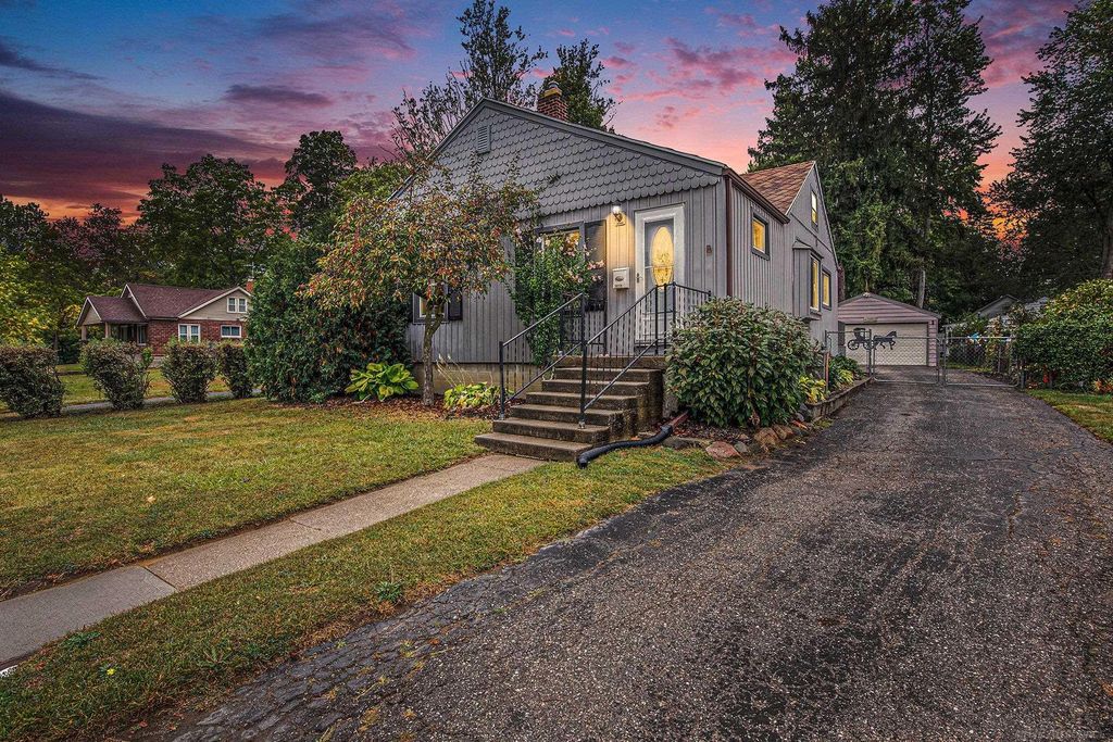 30755 Clark Street, New Haven, MI 48048