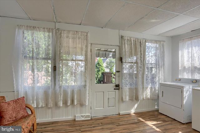 100 W KELLER ST, Mechanicsburg, PA 17055