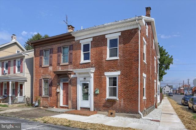 100 W KELLER ST, Mechanicsburg, PA 17055