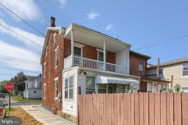 100 W KELLER ST, Mechanicsburg, PA 17055