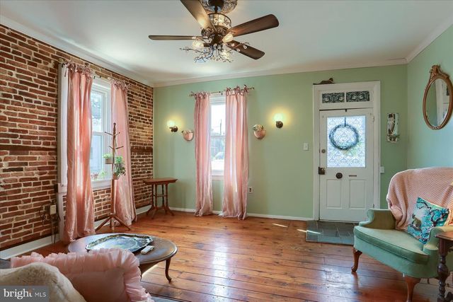 100 W KELLER ST, Mechanicsburg, PA 17055