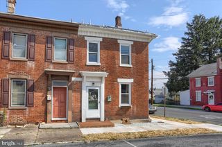 100 W KELLER ST, Mechanicsburg, PA 17055