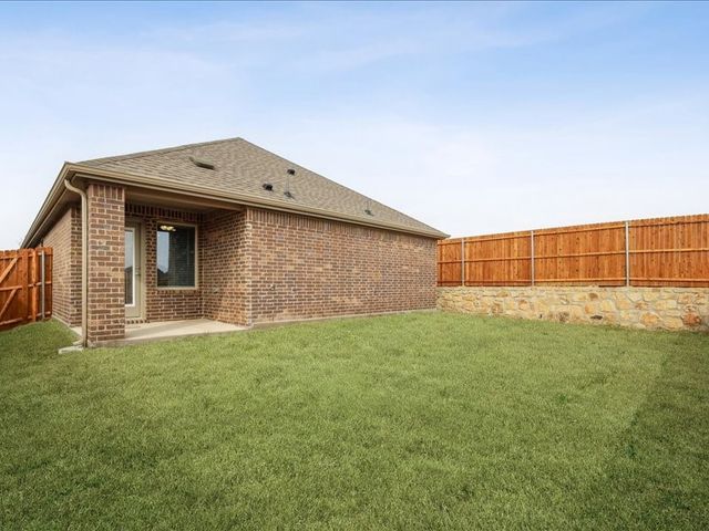 2005 Outpost Way, Princeton, TX 75407