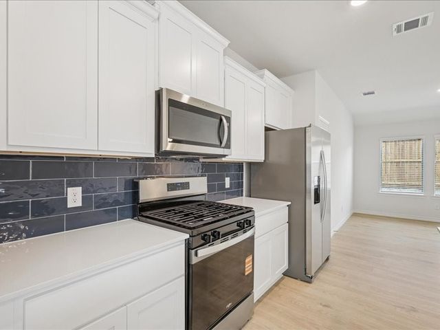 2005 Outpost Way, Princeton, TX 75407