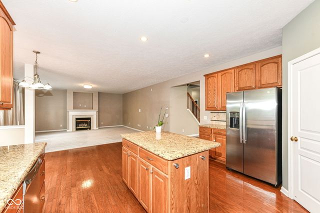 4016 Rowlett Place, Carmel, IN 46074
