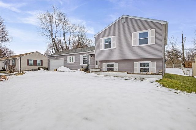 248 Gate House, Henrietta, NY 14467