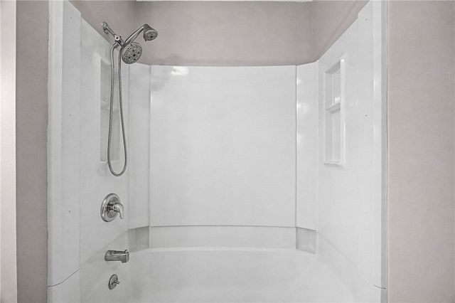 248 Gate House, Henrietta, NY 14467