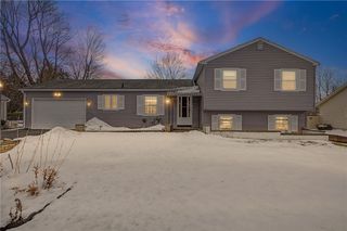 248 Gate House, Henrietta, NY 14467