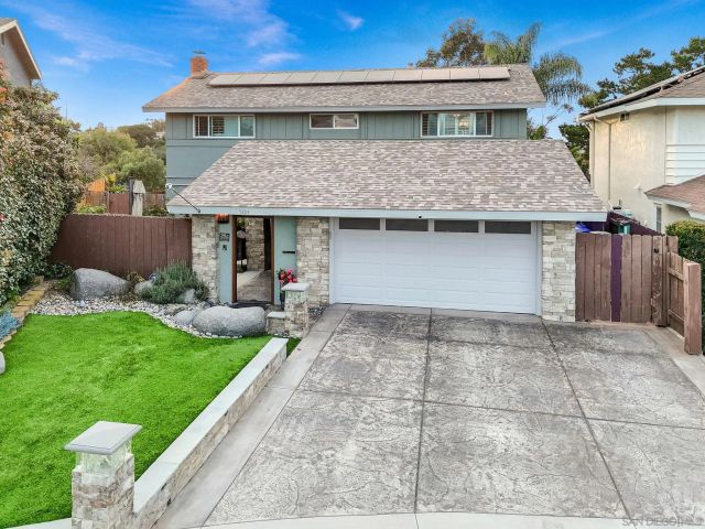 5134 Park Rim Dr., San Diego, CA 92117