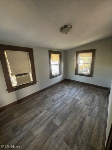 535 Mohawk Avenue, Akron, OH 44305