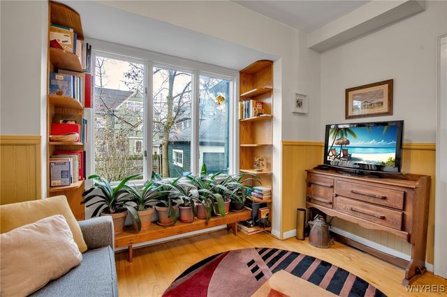 704 Auburn Avenue, Buffalo, NY 14222