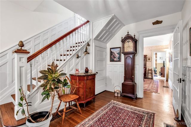 704 Auburn Avenue, Buffalo, NY 14222