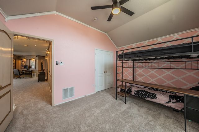 812 Chaparral Drive, Grand Prairie, TX 75052