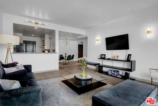 1155 N La Cienega Boulevard 1103, West Hollywood, CA 90069