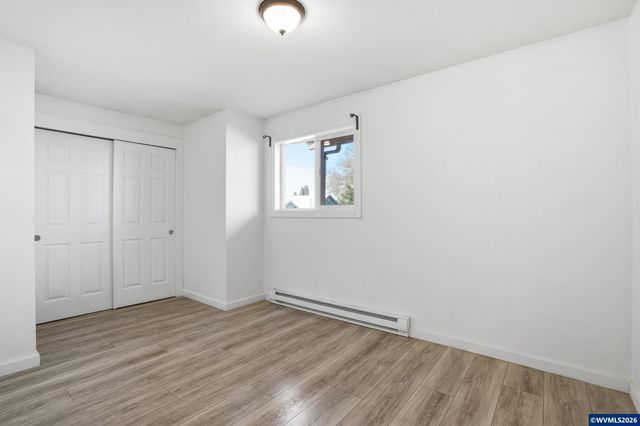 108 W 1st St, Canby, OR 97013